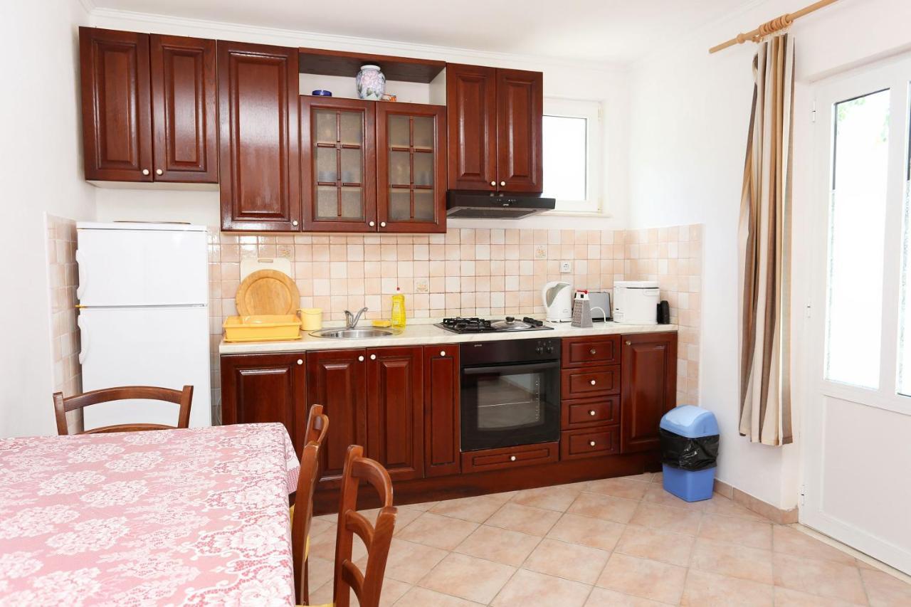 Apartments By The Sea Kabli, Peljesac - 10221 Brijesta ภายนอก รูปภาพ